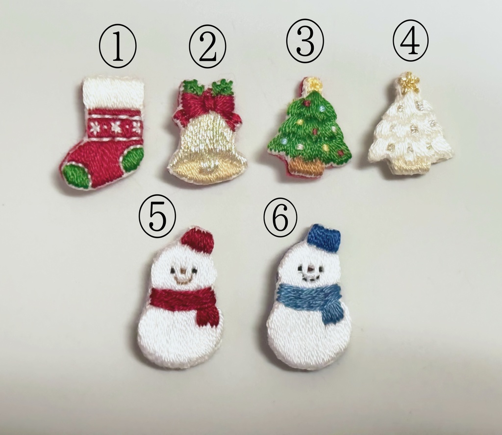 ぬいちゃんサイズ刺繍ブローチ🎄