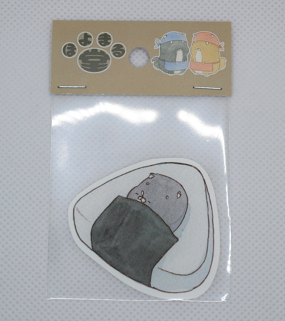 ステッカー079　おにぎり布団