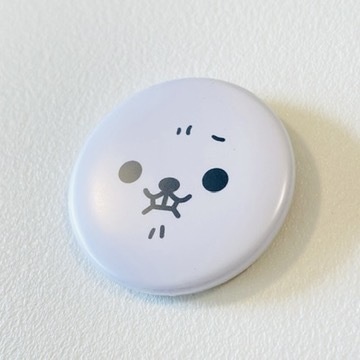 ひねくれうさぎ缶バッジ(全3種)