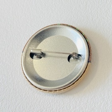 ひねくれうさぎ缶バッジ(全3種)