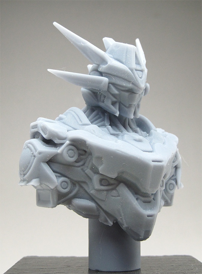 オリジナルモビルスーツバストアップ像B、70ミリモデル(AI活用)