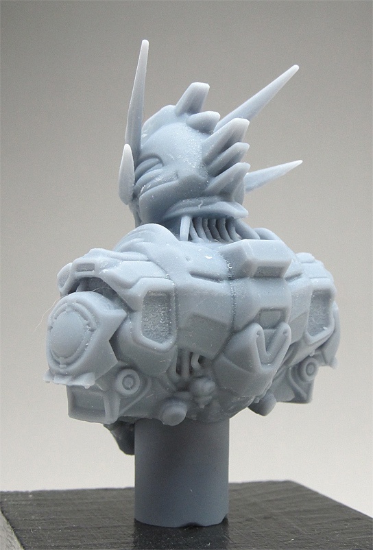 オリジナルモビルスーツバストアップ像B、70ミリモデル(AI活用)