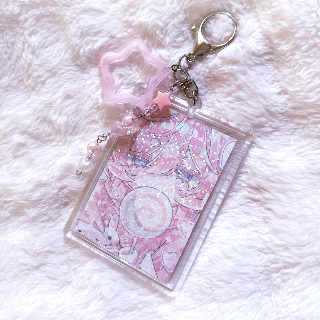 きらきらキーホルダー‎‎PINK𖤐 ̖́-‬