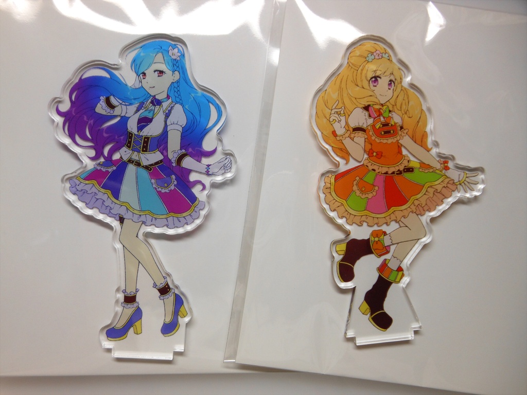 ドリアカアクリルフィギュア