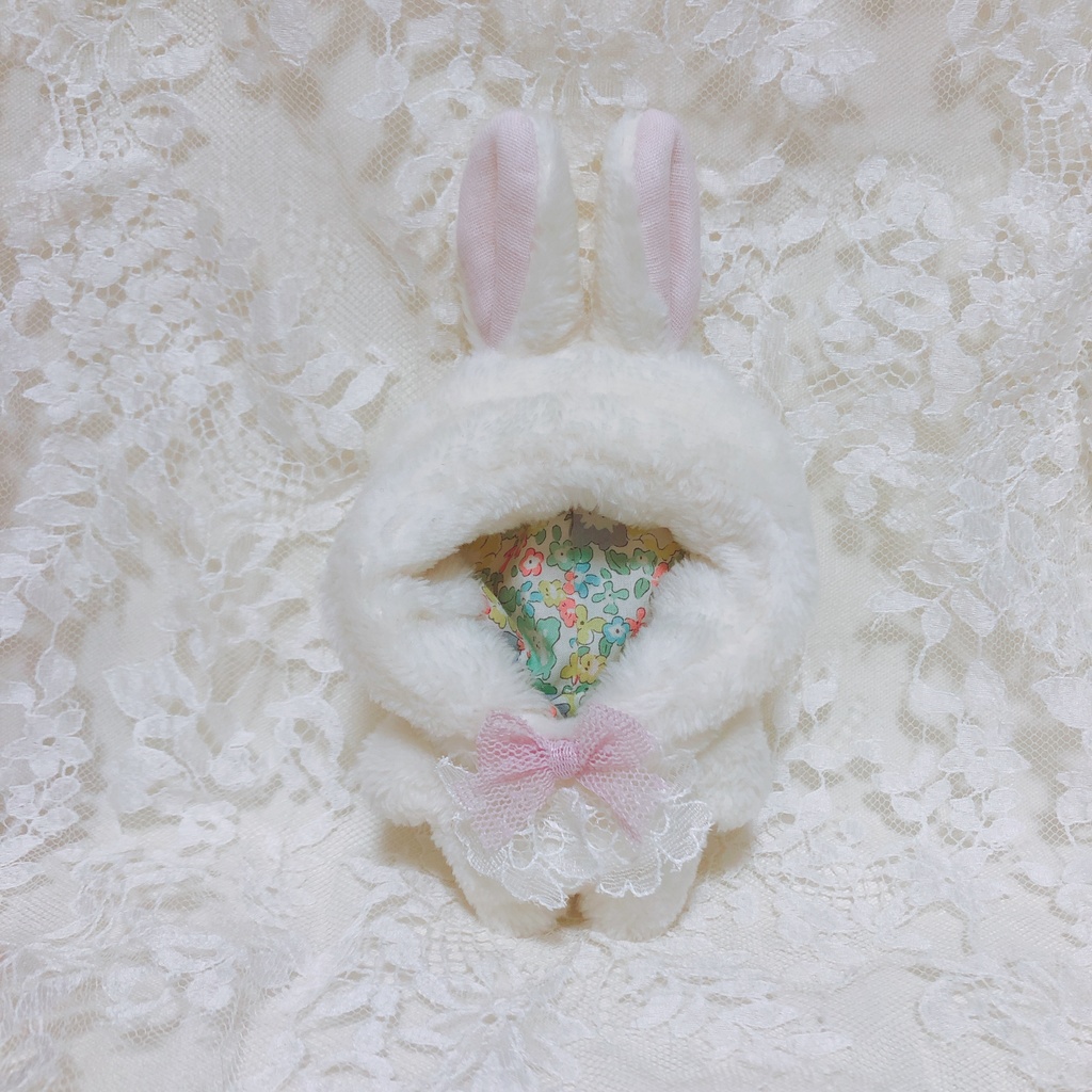 しろうさきぐるみ