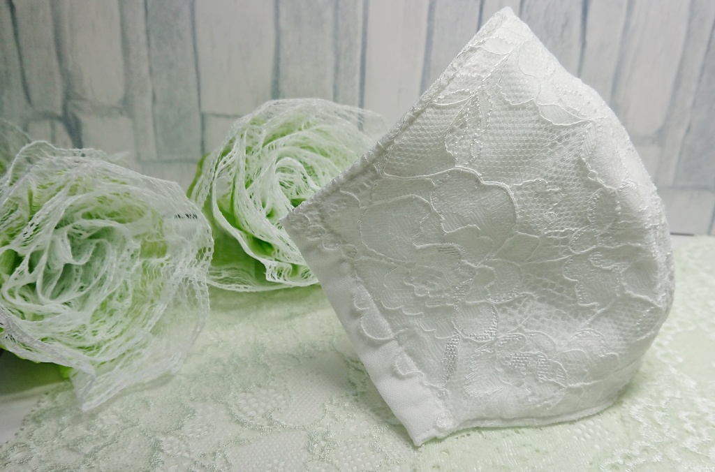 レースマスク 白色