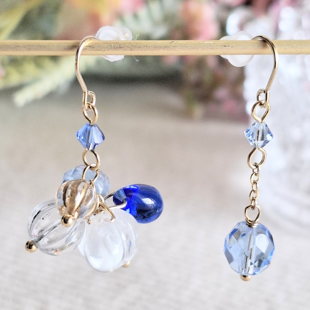 人魚の泡~空~チェコガラスの泡になって ピアス/イヤリング/ノンホールピアス