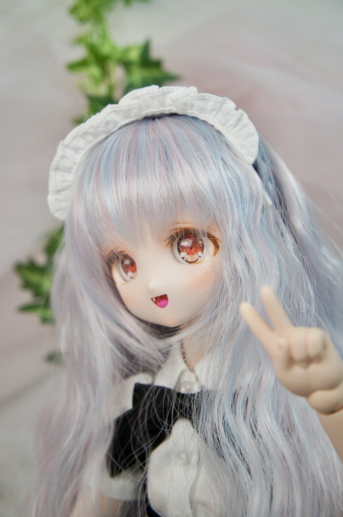カスタムヘッド　ドール　DDH-27 セミホワイト肌 八重歯3姉妹