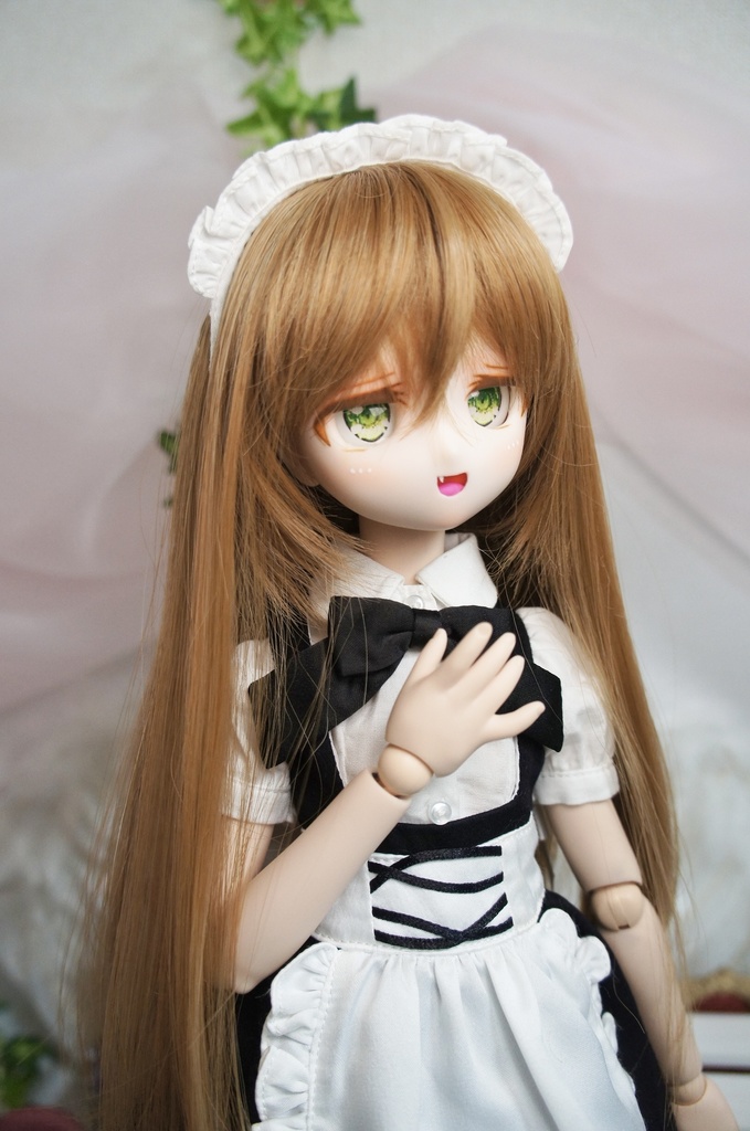 カスタムヘッド　ドール　DDH-29 セミホワイト肌 八重歯3姉妹