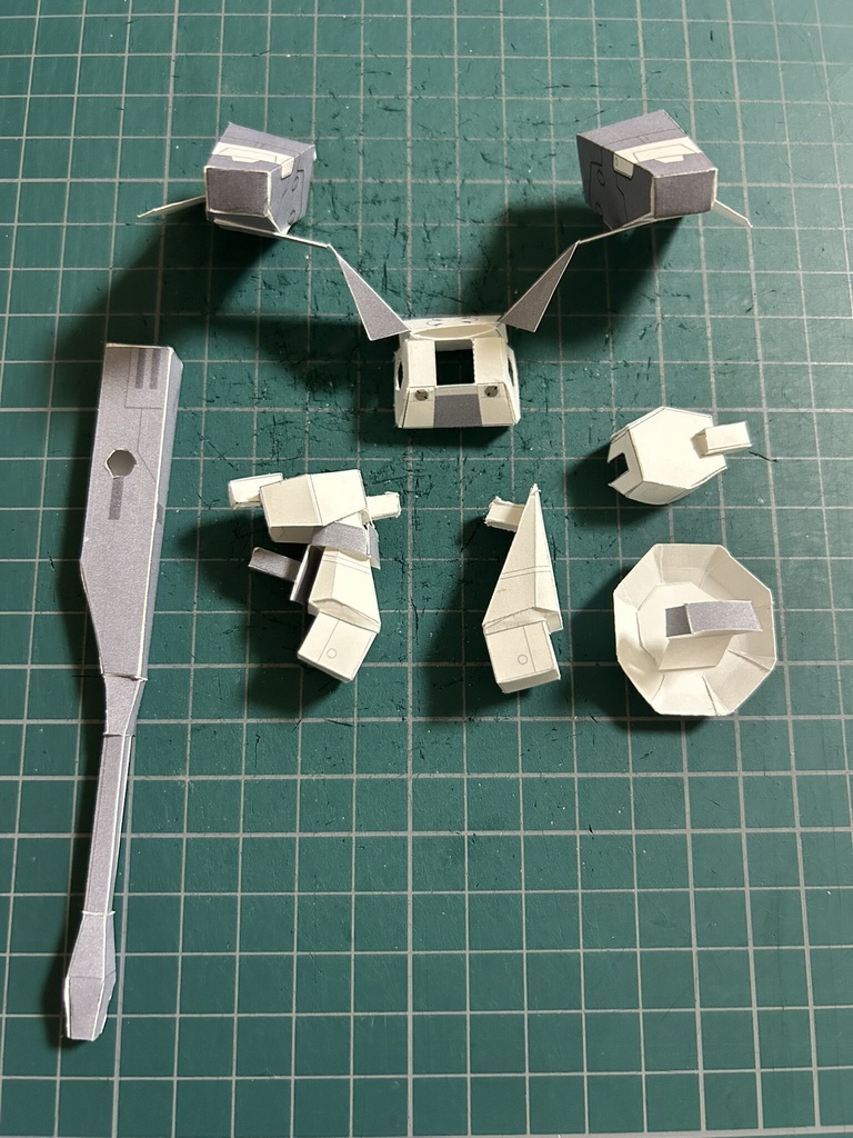 【100体限定】ペーパークラフト「猫電めうる」【メッセージカード付き】