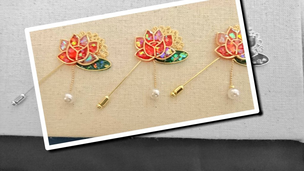 蓮の華ハットピン