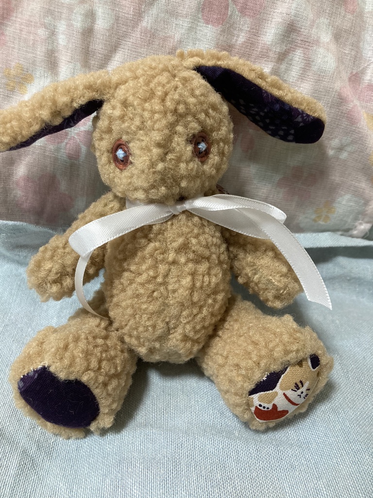 小さなコルコット 茶兎