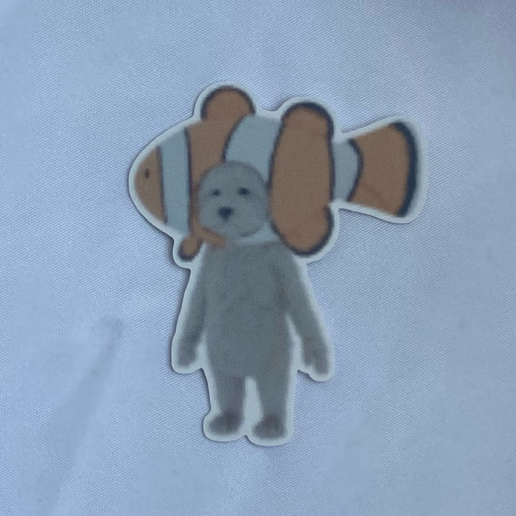 （クマノミ）いぬステッカー