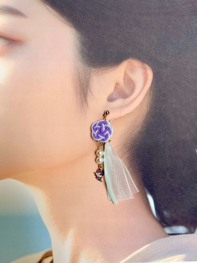 薬屋 月の精(壬氏)イメージ 2way 水引 タッセル イヤリング/ピアス