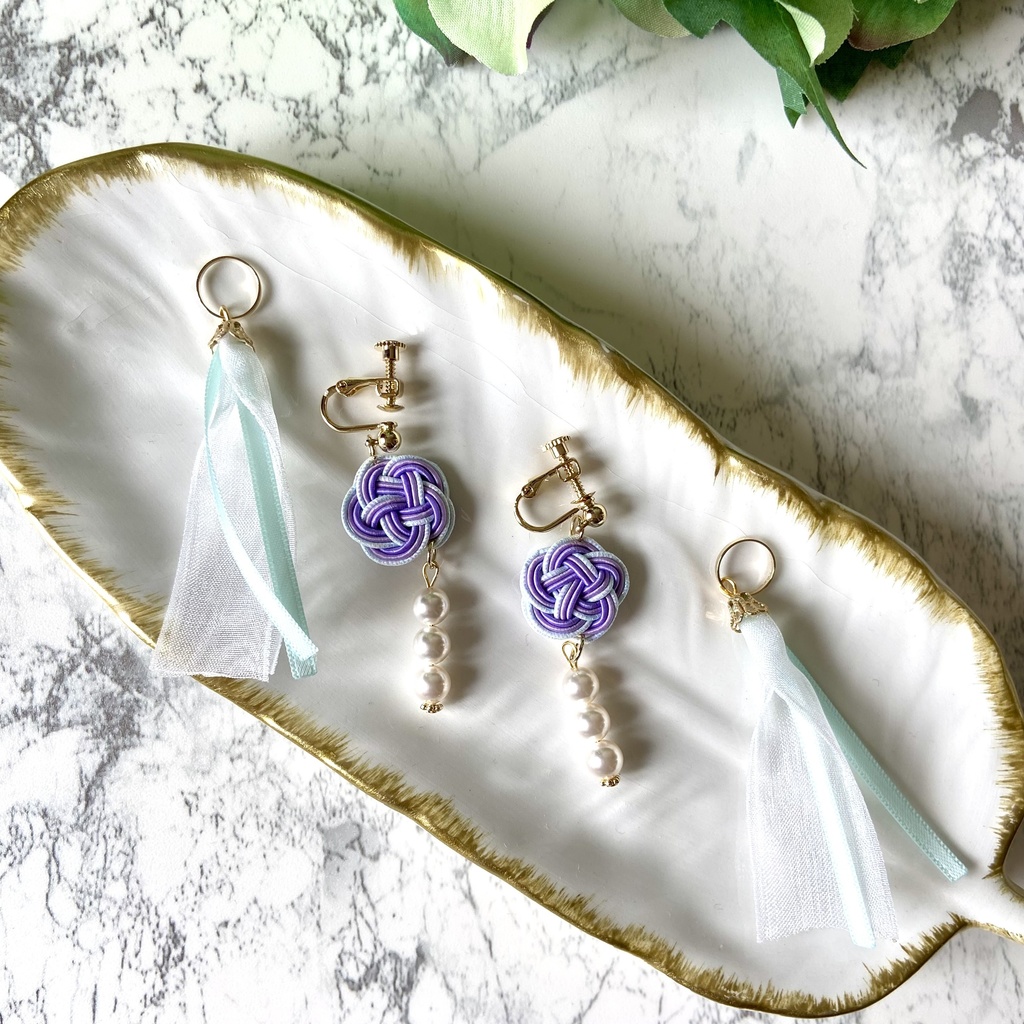 薬屋 月の精(壬氏)イメージ 2way 水引 タッセル イヤリング/ピアス パール