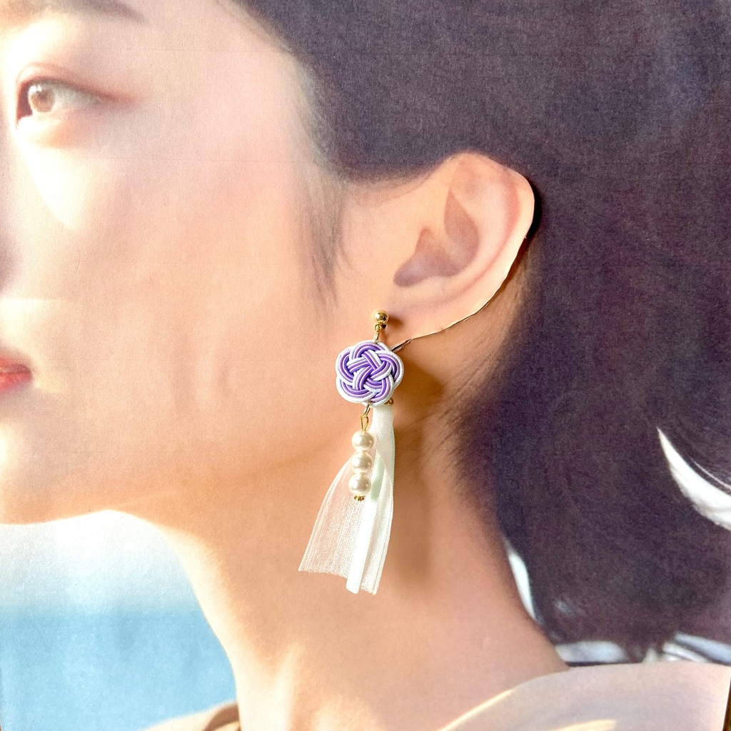 薬屋 月の精(壬氏)イメージ 2way 水引 タッセル イヤリング/ピアス パール