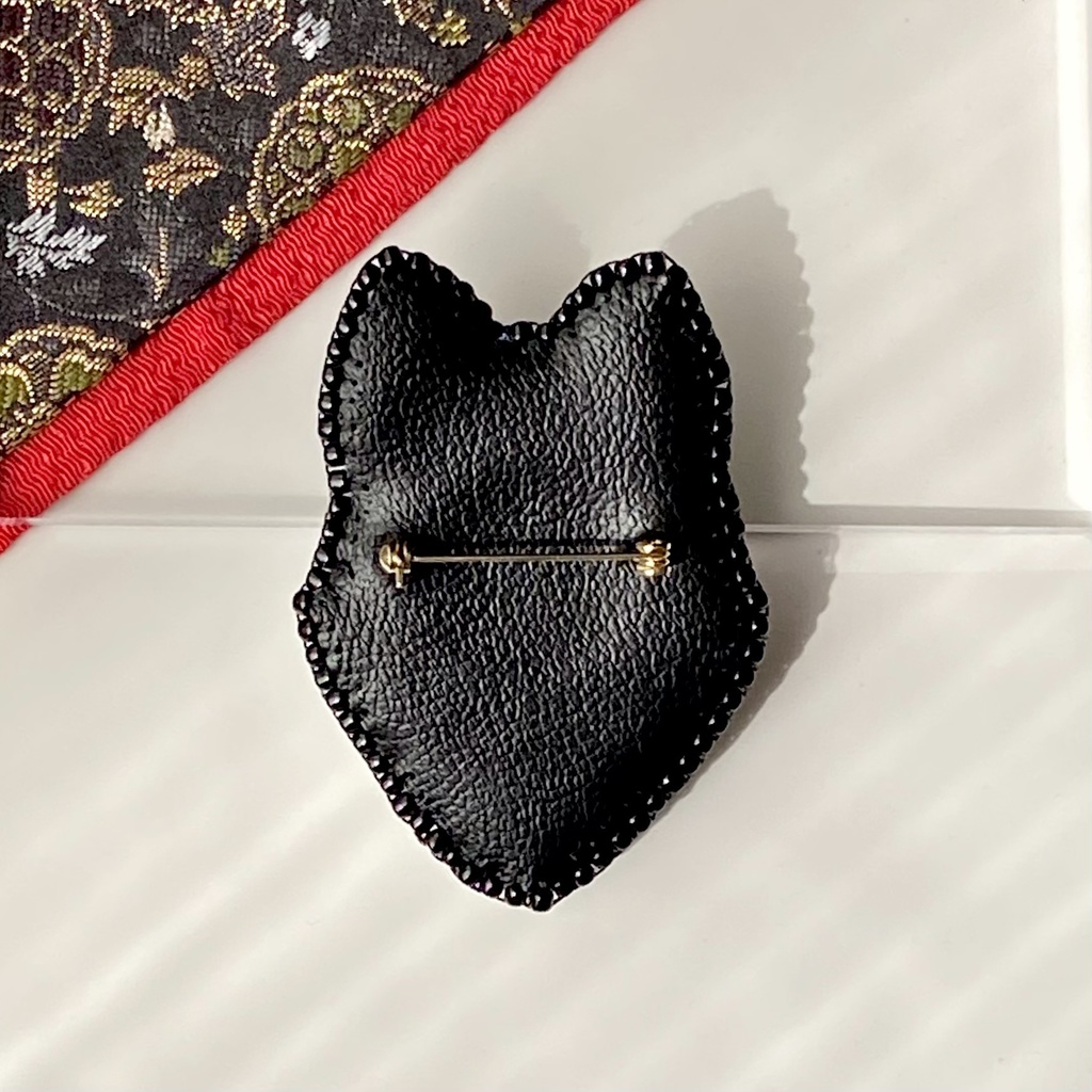 歌舞伎イメージ ハスキー ビーズ刺繍 ブローチ