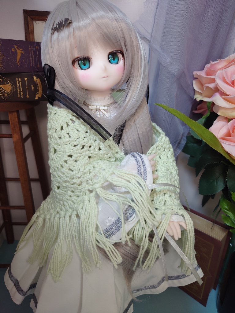 コットンの大きめな三角ショール