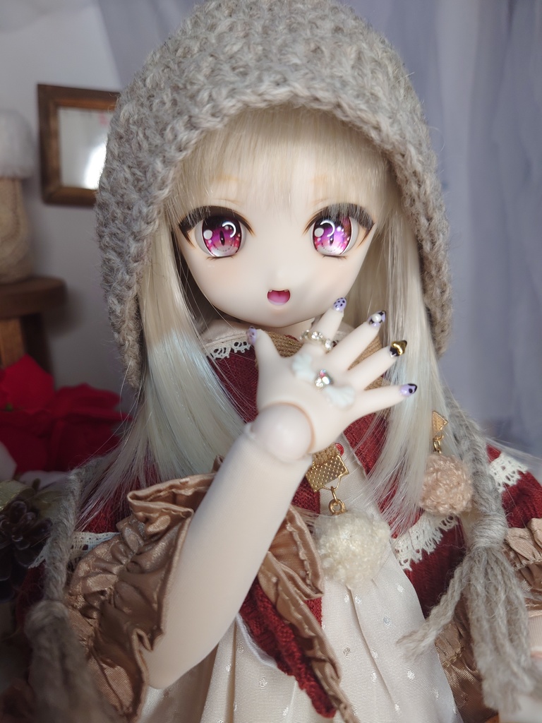 大人カラーなニット帽子