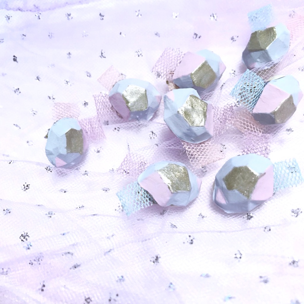 夢色鉱石のイヤリング・ピアス