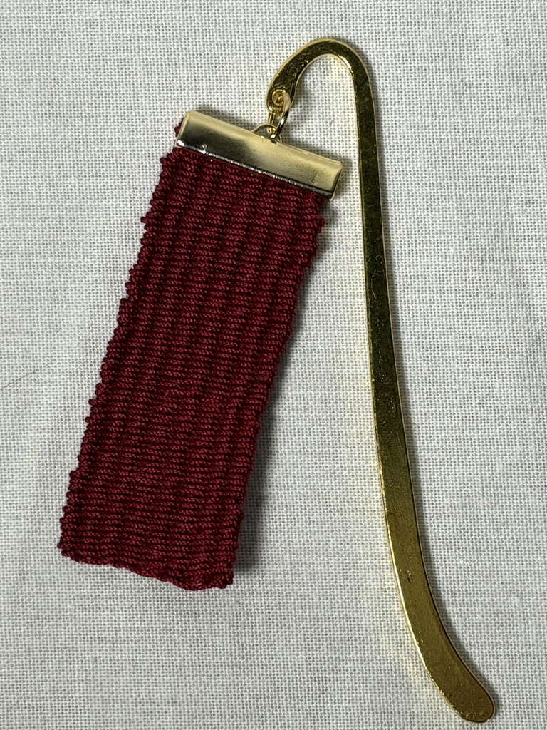 手織りチャームのブックマーカー