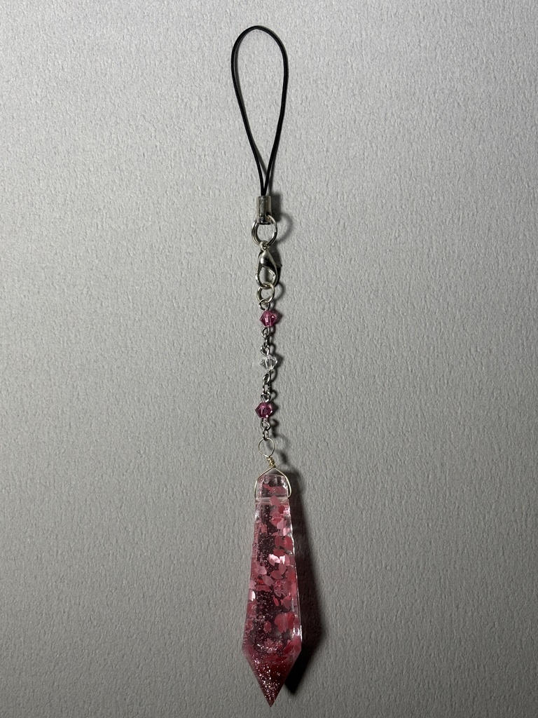 光の雫 レジンストラップ