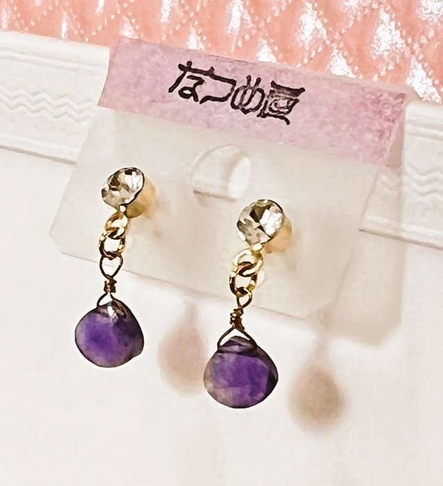 【ﾋﾟｱｽ】　ドロップカット　アメジスト　　(ｲﾔﾘﾝｸﾞ変更可能)