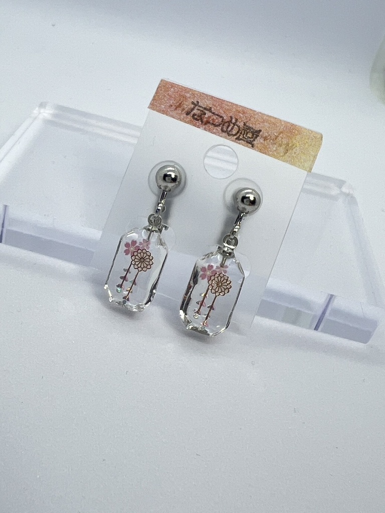 【ｲﾔﾘﾝｸﾞ】　宝石型　和風モチーフ　　※ﾋﾟｱｽ変更可能※