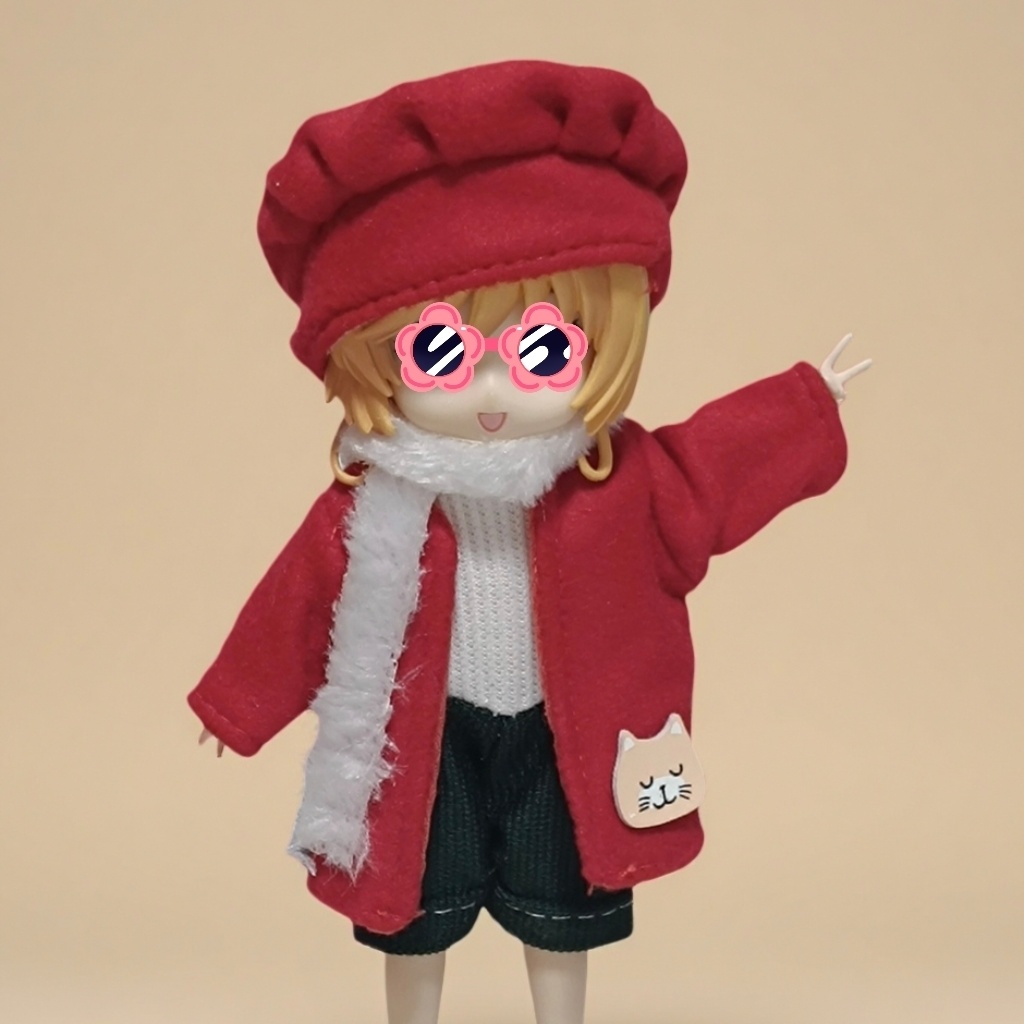 冬の赤をテーマにしたセット ねんどろいどどーる·オビツ11 等向き