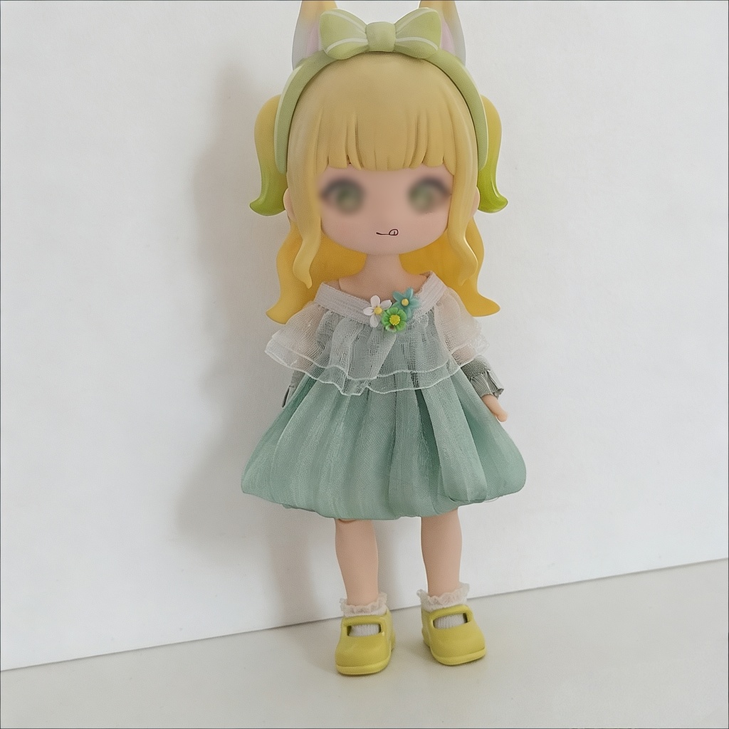 花の形をしたドレス 1/12ドールの共有サイズ 02