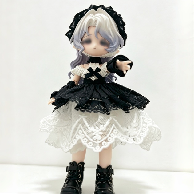 白黒バイカラーのドレス 1/12ドールの共有サイズ