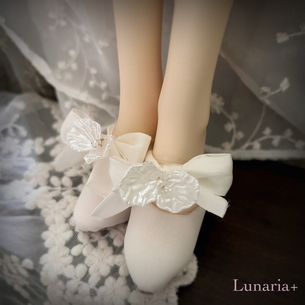 Anniversary sale!【即納】Flora Heel Mules-花の女神のミュール 貝蝶々チャーム付き-