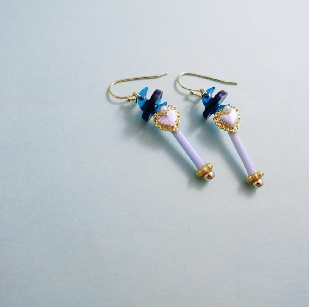 ピアス・イヤリング［Neptune transform lip rod］