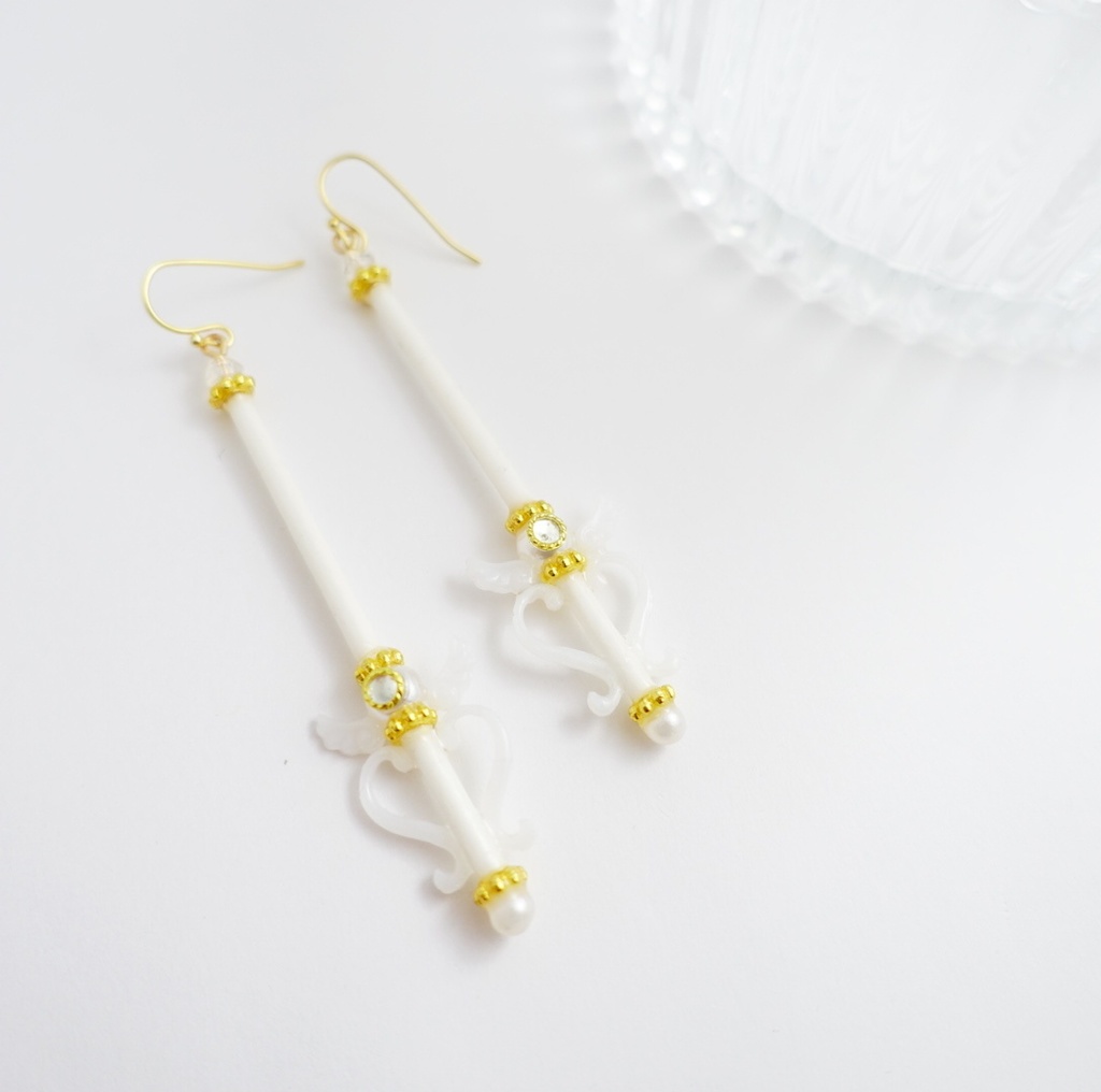 ピアス・イヤリング［Kaleido moon scope］