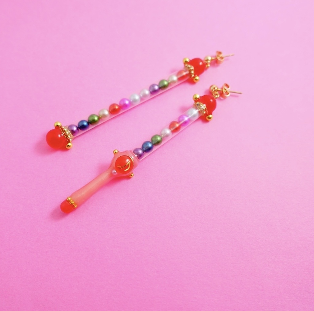 ミニチュアピアス・イヤリング［ペペルトポロン］