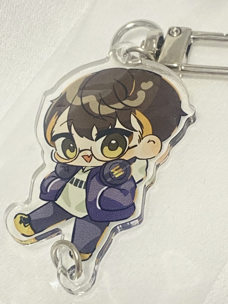 繋がる!アクリルキーホルダー小鳥遊窓