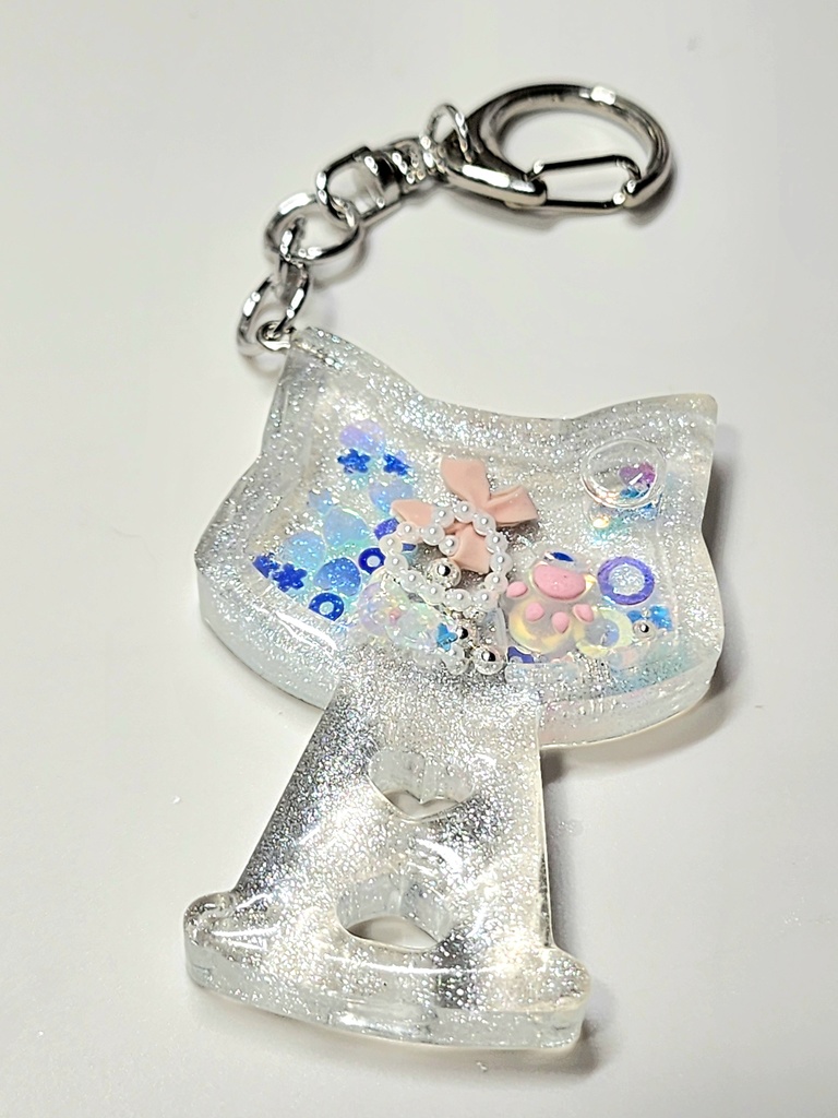 白猫オイル入りシェイカー