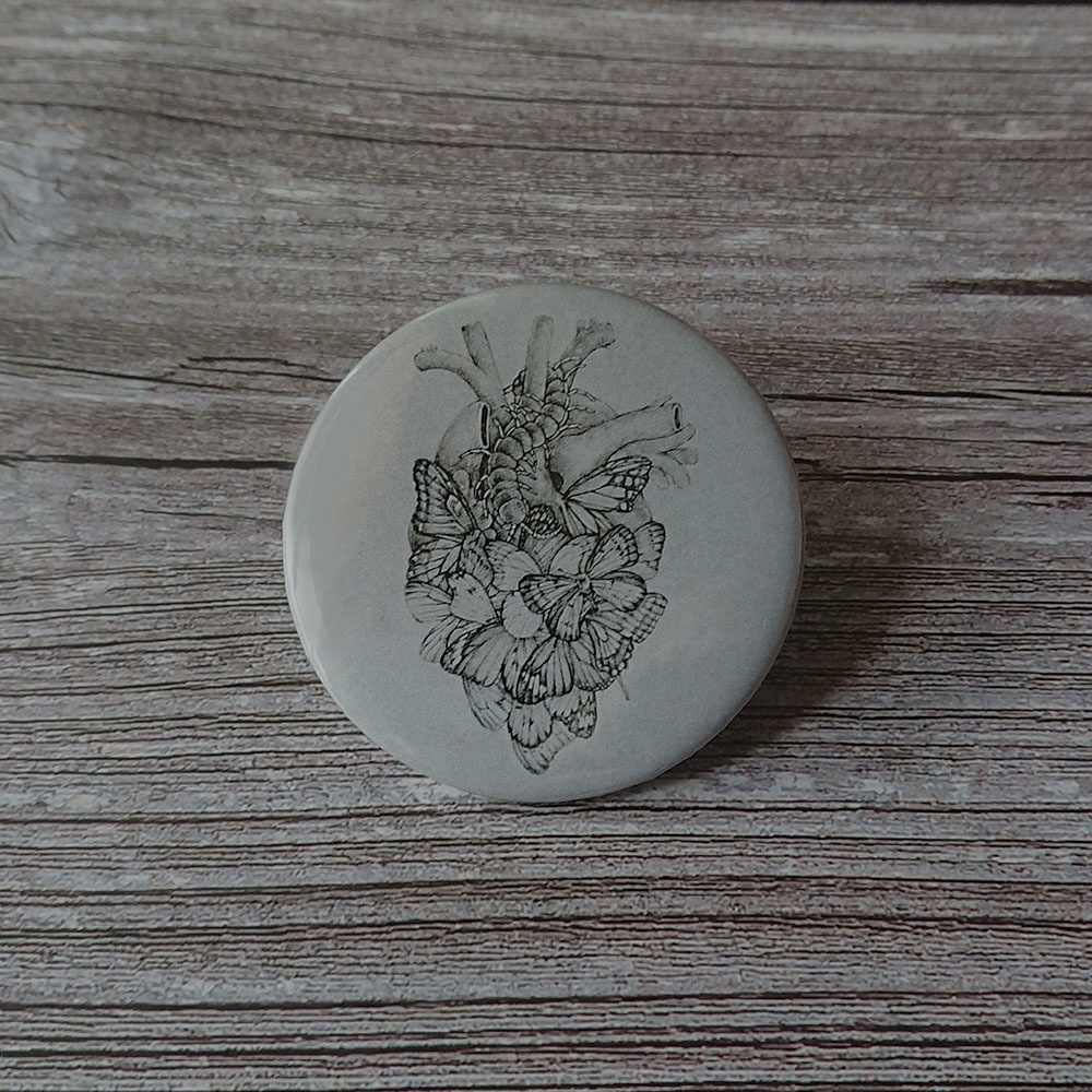 farthest heart button badges(最果ての心臓缶バッジ)