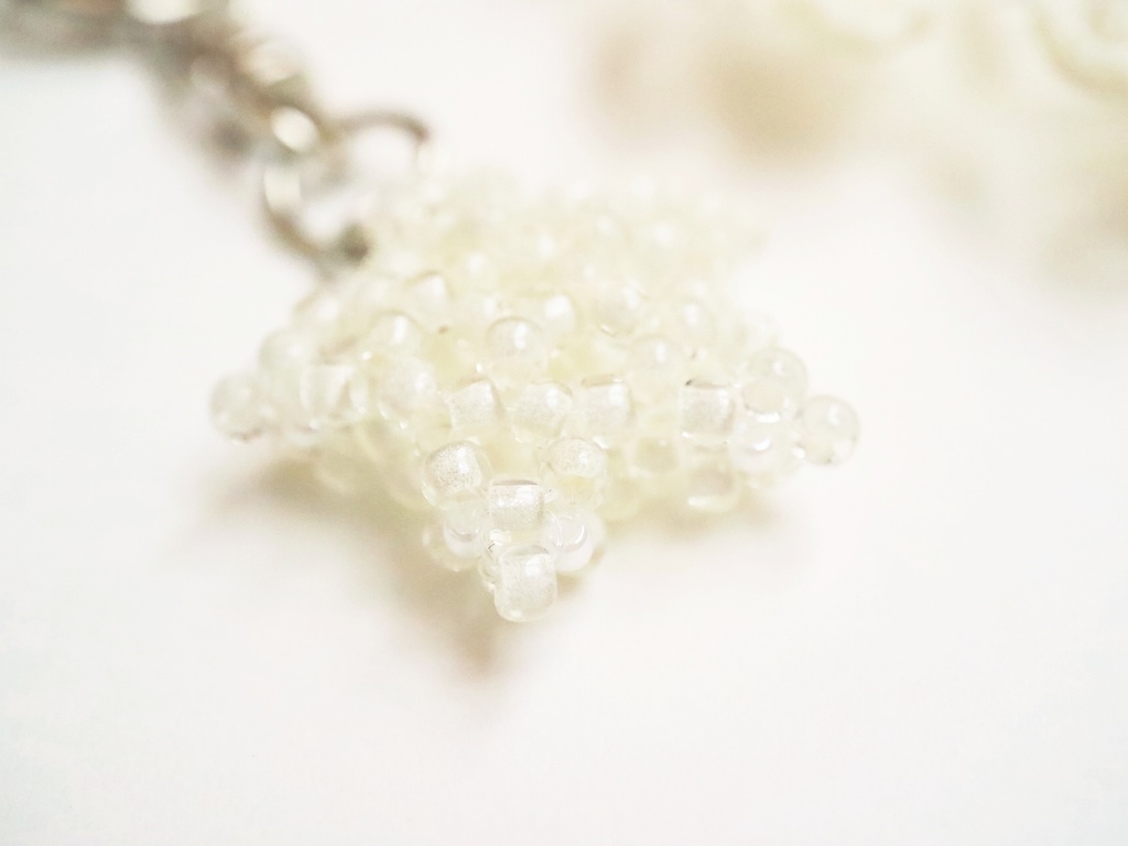 キラキラ星のキーホルダー(ホワイト)