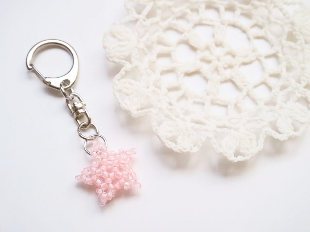 キラキラ星のキーホルダー(ピンク)