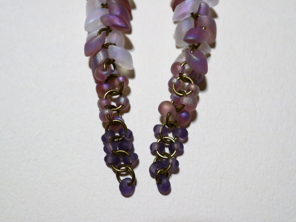 藤の花のイヤリング