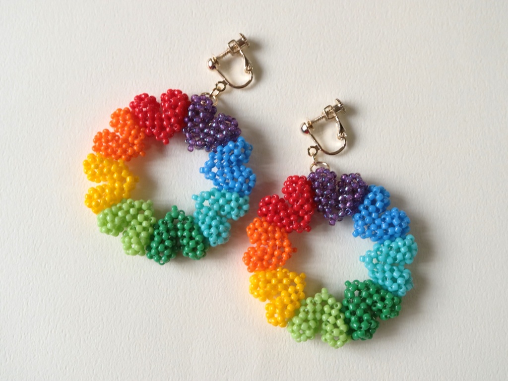 ハートリースのイヤリング(パステルカラー)