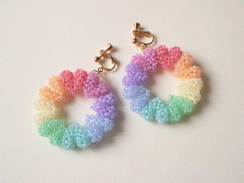 ハートリースのピアス(パステルカラー)