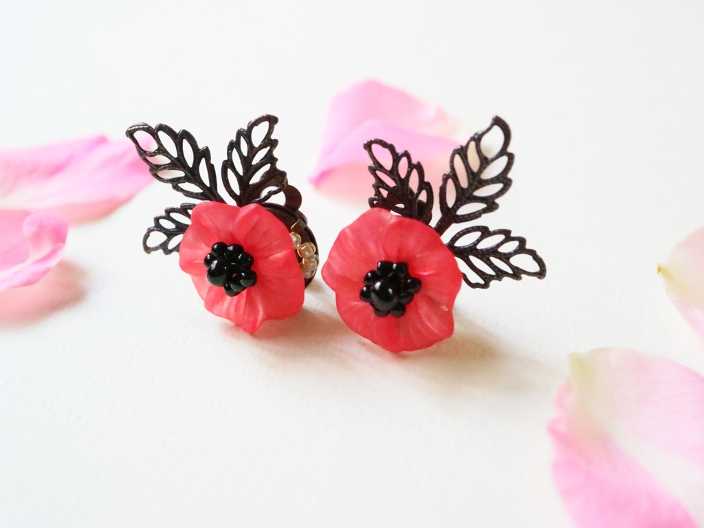 アネモネのイヤリング(レッド)