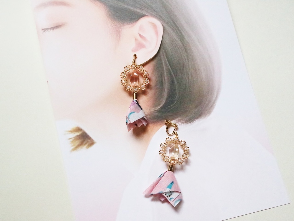 ピーチキャンディー・フラワーイヤリング