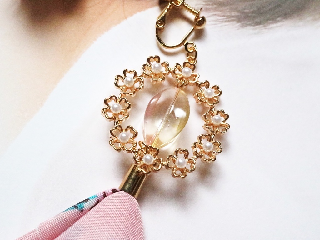 ピーチキャンディー・フラワーイヤリング