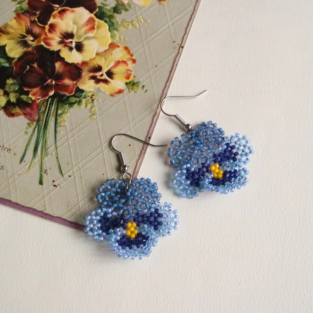 パンジーのイヤリング/ピアス(ブルー)