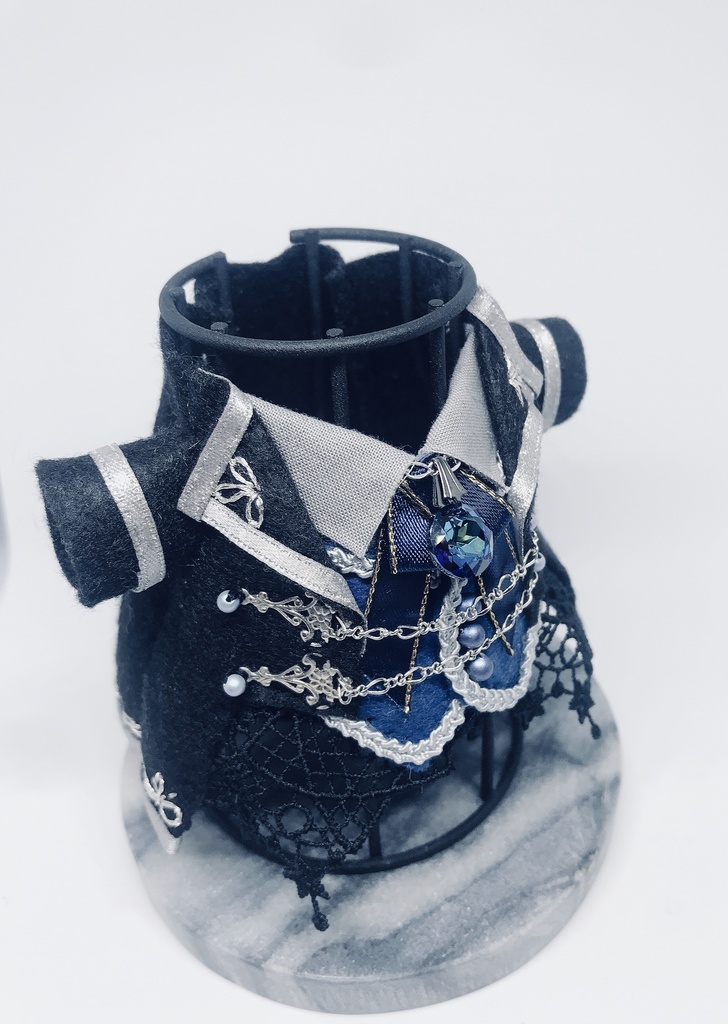 【受注生産】《ロミオネス1周年ありがとう》『深淵を覗く青薔薇』