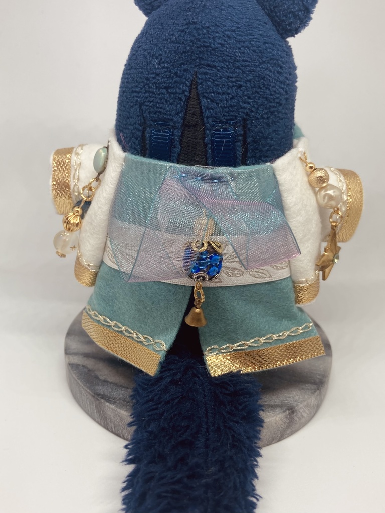 浅縹の使徒衣(氷の双子座の結晶付き)