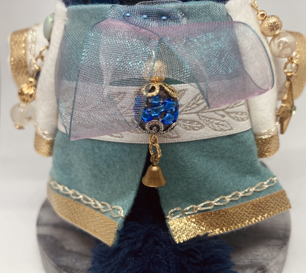 浅縹の使徒衣(氷の双子座の結晶付き)